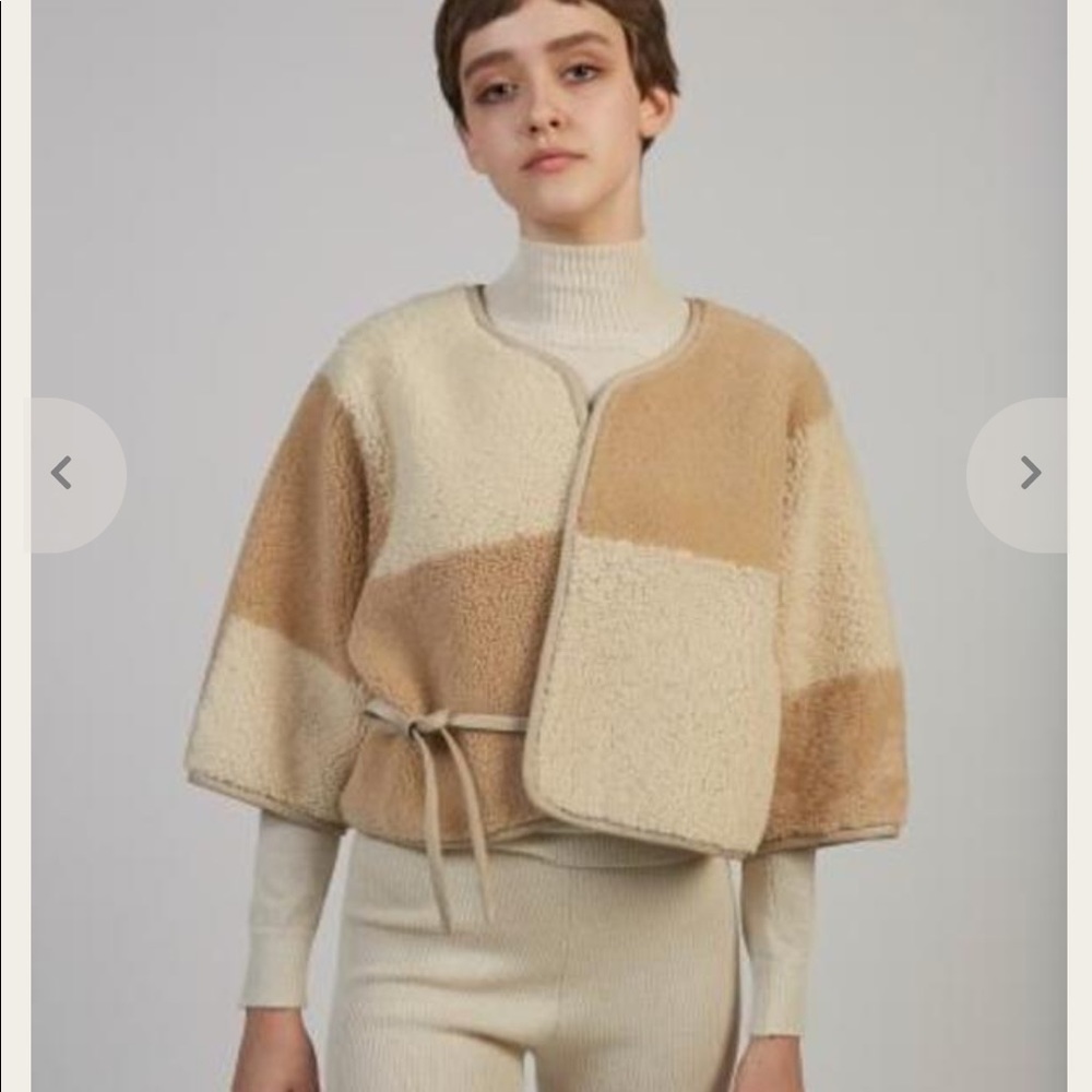 Milena Silvano Shearling Cropped Coat, Honey Combo